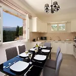 Villa Ariadne *