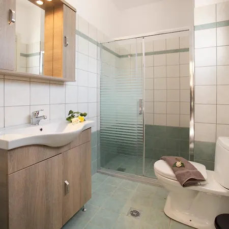 Ariadne Villa